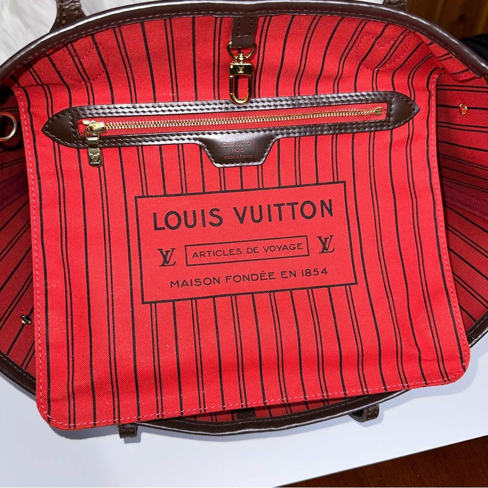 Louis Vuitton DE Neverfull MM Cherry Tote - Picture 14 of 16